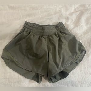 Lululemon Hotty Hot Low Rise shorts in Hunter Green- 2